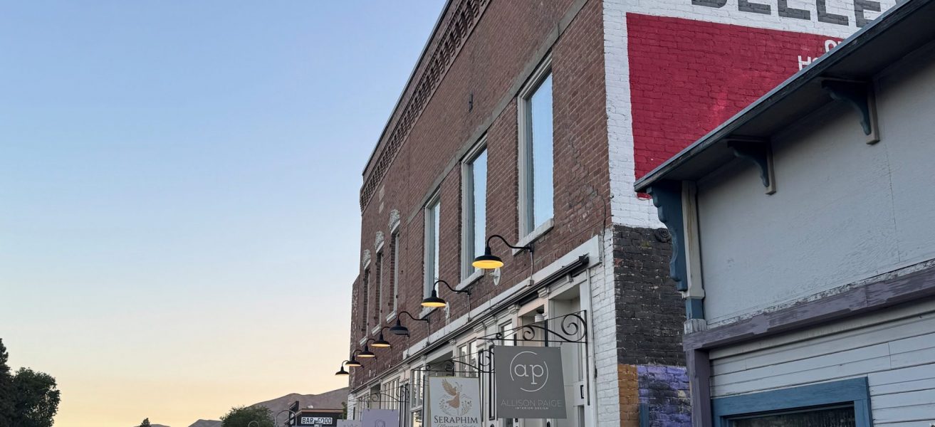 Main Street - OddfellowsLarso